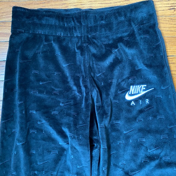 Nike Black Patterned Pants - Picture 5 of 5